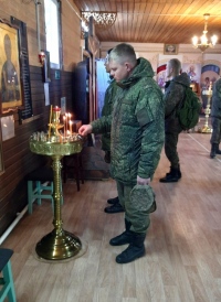 Приход Введения во храм Пресвятой Богородицы: экскурсия для военных и благотворительная ярмарка