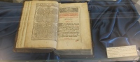 Раритетный требник семнадцатого века стал объектом для "выставки одной книги"