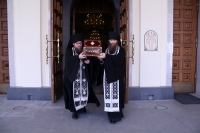 Правящий архиерей передал греческую святыню новообразованной мужской монашеской общине