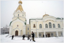 В центре циклона ( 7 марта 2009 года )